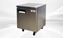 NSF Undercounter refrigerator 27 ins TUC27R