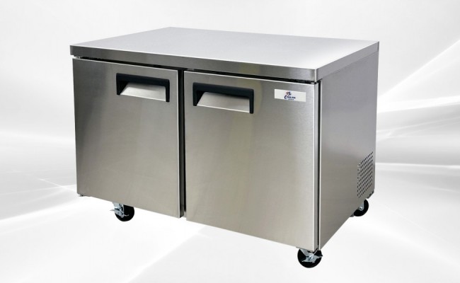 NSF Undercounter refrigerator 47 ins TUC48R