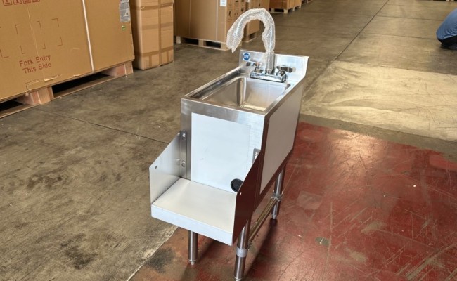 12x 29 ins Underbar Blender Station with Sink CS-BS-12